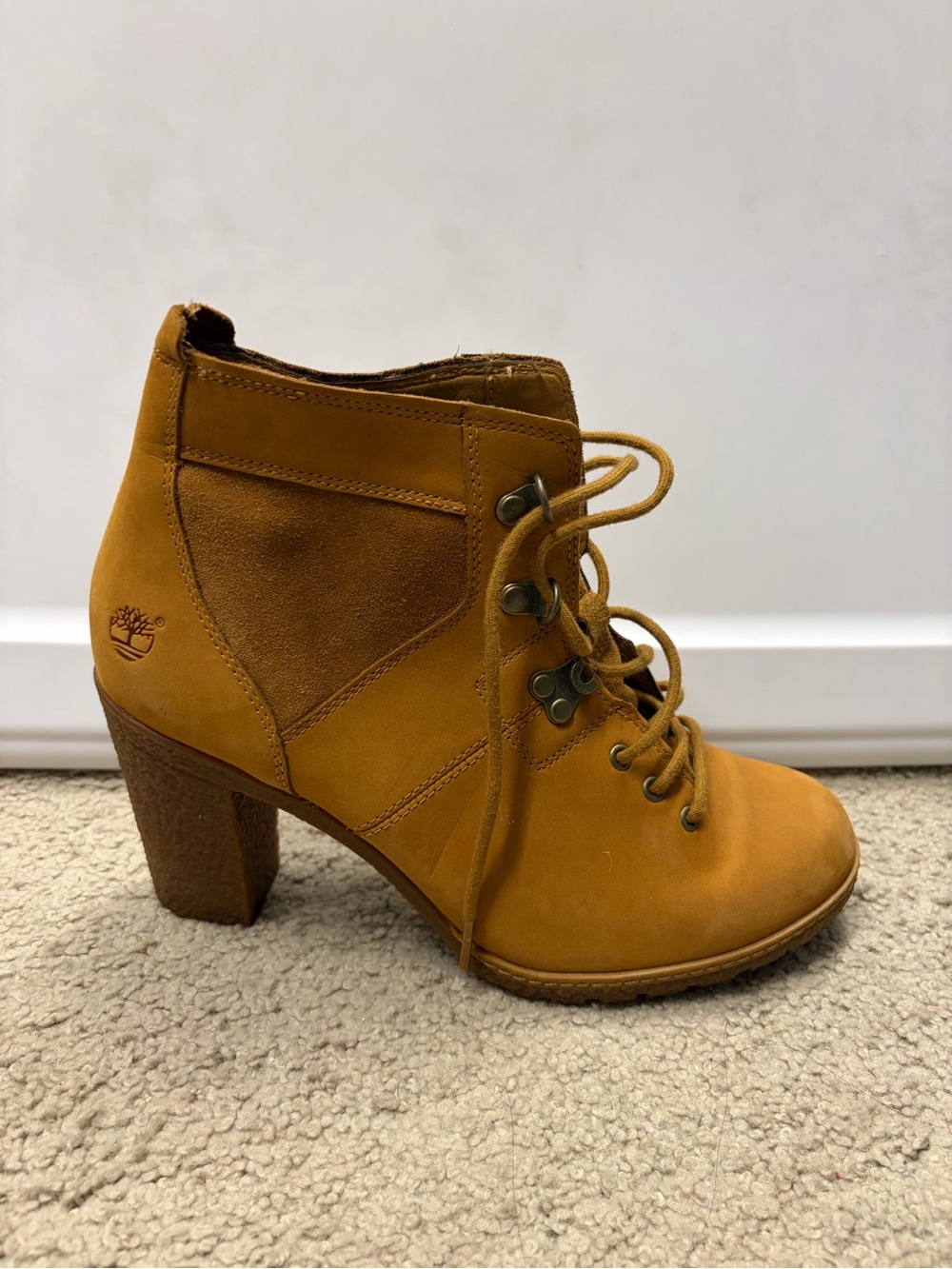 Timberland Tan Lace-Up Block Heel Ankle Boots - Picture 4 of 7